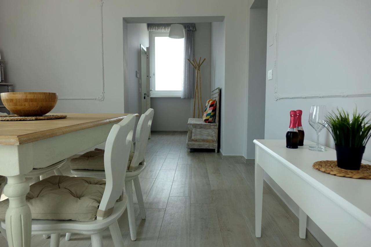 La Finestra Sul Mare Apartment Bari Exterior photo