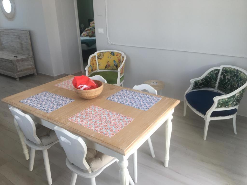 La Finestra Sul Mare Apartment Bari Exterior photo