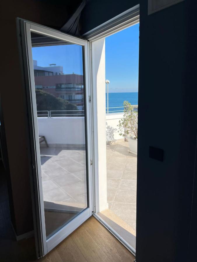 La Finestra Sul Mare Apartment Bari Exterior photo